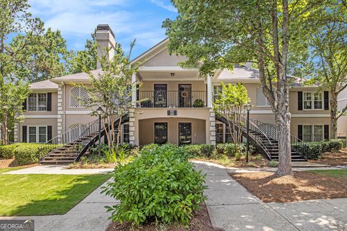 205 Peachtree Forest Dr, Peachtree Corners, GA, 30092-4570 | Card Image