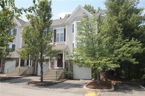 1407-1407 Larson Dr, Danbury, CT, 06810-7383 | Card Image