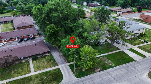 21474 Kelly Rd, Eastpointe, MI, 48021-3249 | Card Image