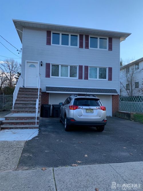 b-58 Van Buren Ave, Metuchen, NJ, 08840-1225 | Card Image