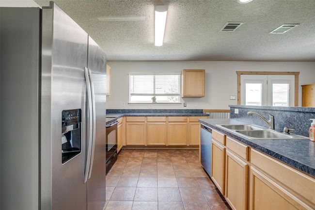 1604 Withers Way, House other with 3 bedrooms, 2 bathrooms and null parking in Krum TX | Image 20