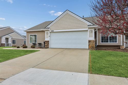 4002 Ne Tulip Ln, Ankeny, IA, 50021-6674 | Card Image