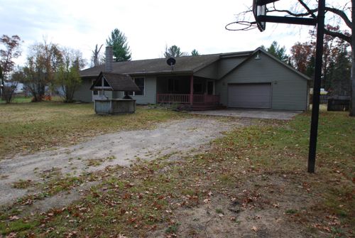 1532 Rabbit Track Rd, Alger, MI, 48610-9329 | Card Image