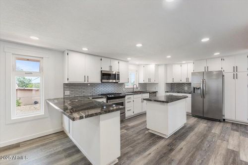 118 S 700 St E, Taylor, AZ, 85939-2275 | Card Image