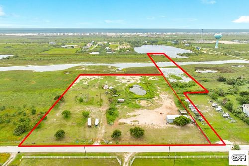 12123 Ostermeyer Rd, Galveston, TX, 77554-8760 | Card Image