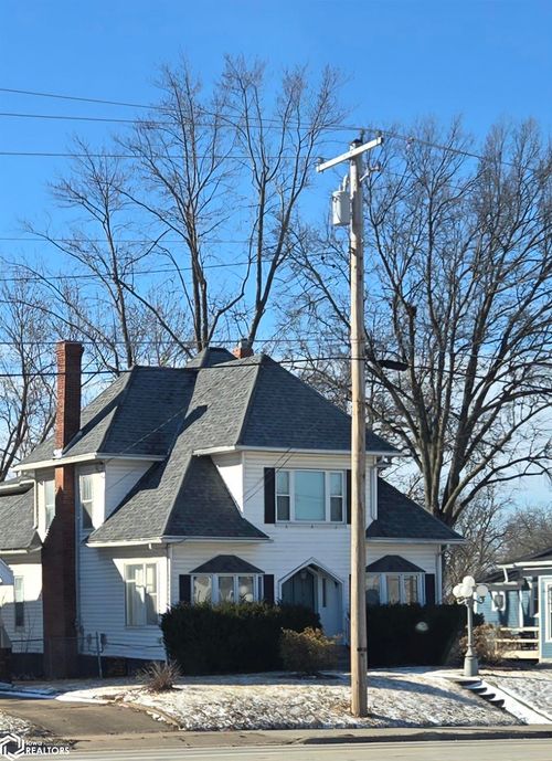 406 W Maple St, Centerville, IA, 52544-2117 | Card Image