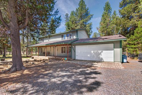 52635 Howard Ln, La Pine, OR, 97739-9089 | Card Image
