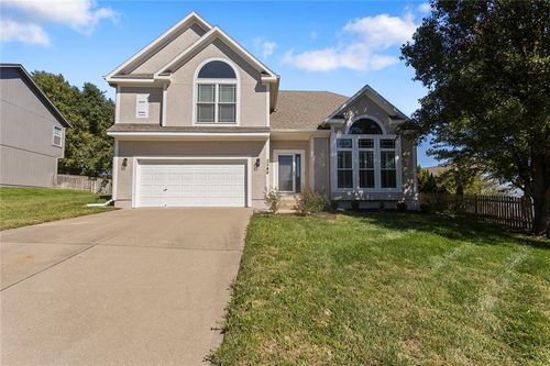 2280 W Cothrell St, Olathe, KS, 66061-6863 | Card Image