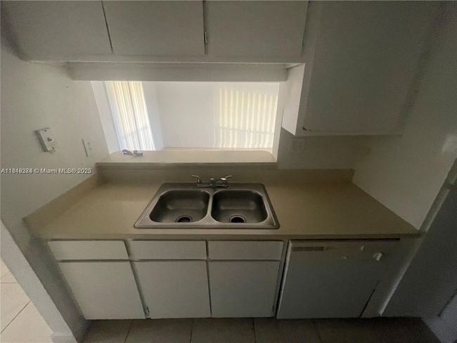 4011 - 4011 Nw 87 Th Ave, Condo with 1 bedrooms, 1 bathrooms and null parking in Sunrise FL | Image 11