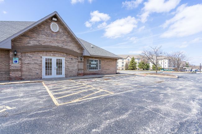 UNIT-400 - 1640 Willow Circle Dr, Home with 0 bedrooms, 0 bathrooms and null parking in Crest Hill IL | Image 16
