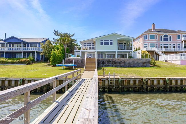 1408 Emerald Dr, House other with 3 bedrooms, 5 bathrooms and 1 parking in Emerald Isle NC | Image 6