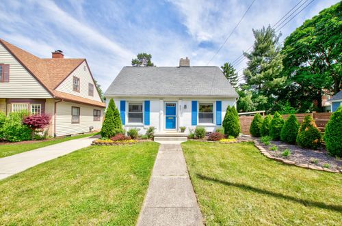 533 Beech St, East Lansing, MI, 48823-3424 | Card Image