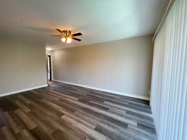 Living Room | Image 6