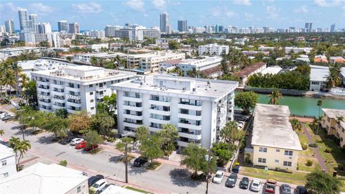 2f-130 S Shore Dr, Miami Beach, FL, 33141-3983 | Card Image