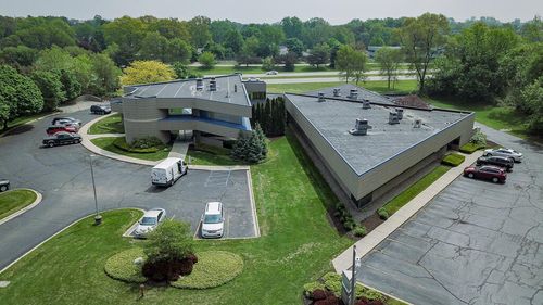 300-305 Hoover Blvd, Holland, MI, 49423-3781 | Card Image