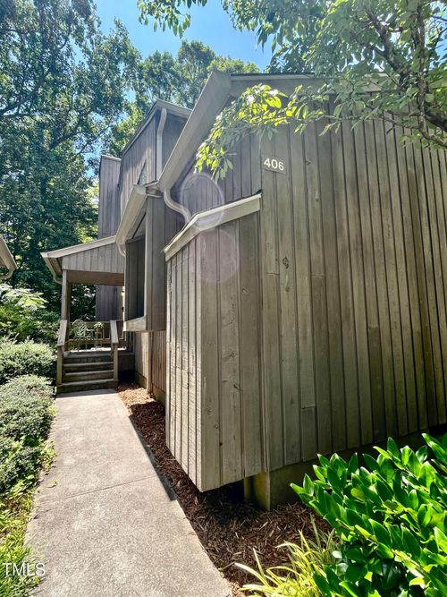 406 Fairoaks Cir, Chapel Hill, NC, 27516-1604 | Card Image
