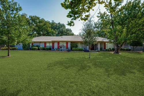 3111 Montecito Dr, Denton, TX, 76205-8519 | Card Image