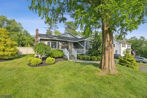 29 Sunset Pl, Millington, NJ, 07946-1331 | Card Image