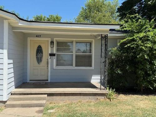 417 W Tonhawa St, Norman, OK, 73069-7047 | Card Image