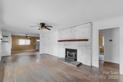 2430 Mt Holly Huntersville Rd, Charlotte, NC, 28214-9391 | Card Image