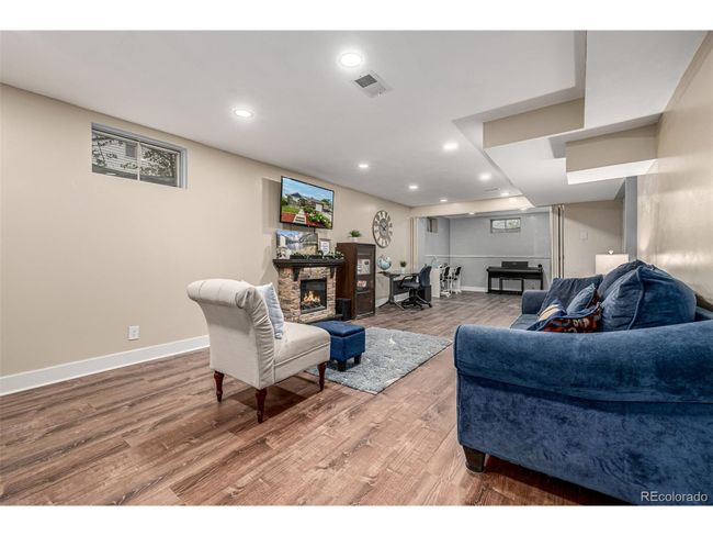 10478 Ogden St, House other with 5 bedrooms, 2 bathrooms and null parking in Northglenn CO | Image 15