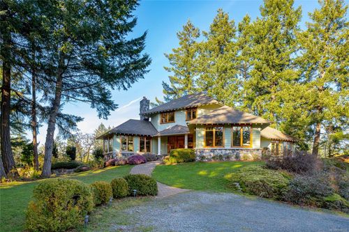 240 Viaduct Ave W, Victoria, BC, V9E2B6 | Card Image