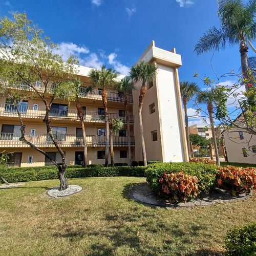 apt-108-4820 Lucerne Lakes Blvd W, Lake Worth, FL, 33467-8820 | Card Image