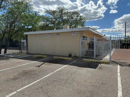 4-421 Chama St Se, Albuquerque, NM, 87108-5237 | Card Image