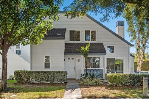 45 Greenmoor, Irvine, CA, 92614-7467 | Card Image