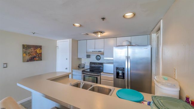 3851 Boardwalk, Condo with 2 bedrooms, 2 bathrooms and null parking in Atlantic City NJ | Image 12
