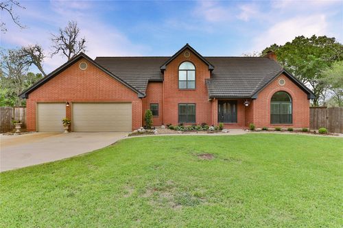 110 Rosewood St, Lake Jackson, TX, 77566-4937 | Card Image