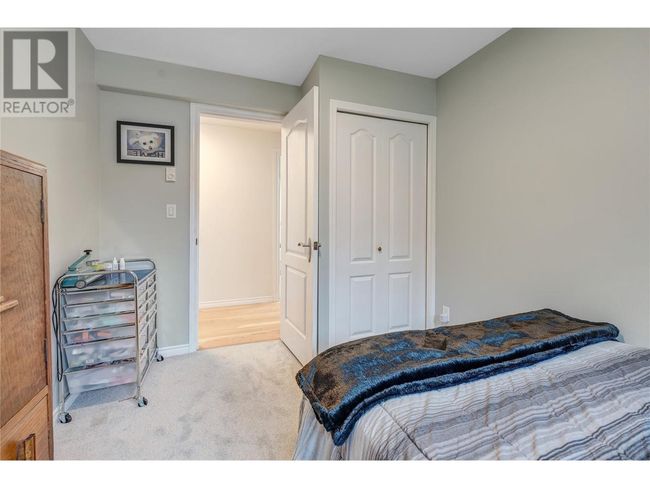 12018 Trayler Pl, House other with 3 bedrooms, 2 bathrooms and 1 parking in Summerland BC | Image 15