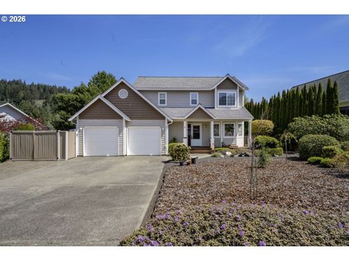 7 Onadoone Ct, Florence, OR, 97439-8218 | Card Image