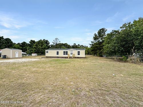 156 Countryside Dr, Aberdeen, NC, 28315-4946 | Card Image