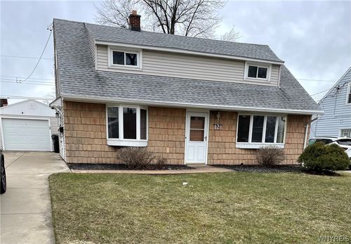 121 E Somerset Ave, Tonawanda, NY, 14150-8511 | Card Image