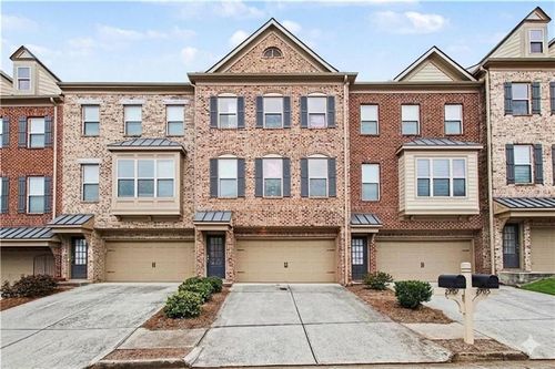2707 Hallwood Ln, Suwanee, GA, 30024-2961 | Card Image