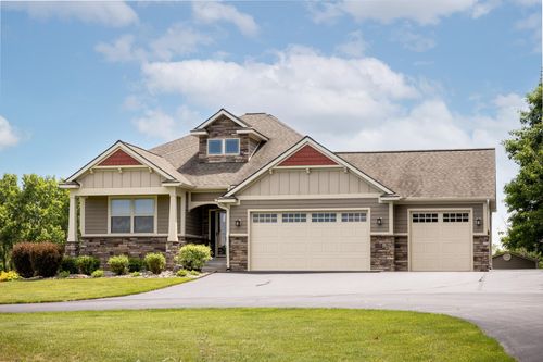 3481 Huellmantel Dr, Traverse City, MI, 49685-7440 | Card Image