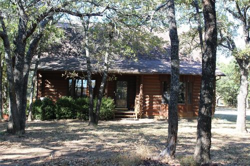 2211 N Waterplant Rd, Duncan, OK, 73533-4098 | Card Image