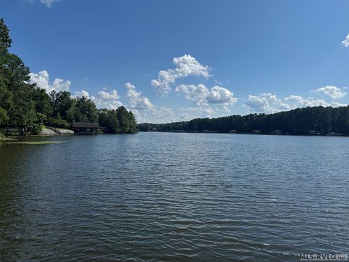 6 W Bend Dr, Gasburg, VA, 23857 | Card Image