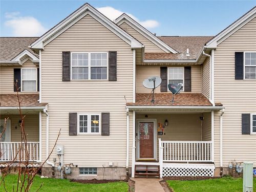 10 Wangman St, Rochester, NY, 14605-2353 | Card Image