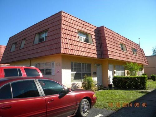 5409 Nw 27th St, Lauderhill, FL, 33313-2506 | Card Image