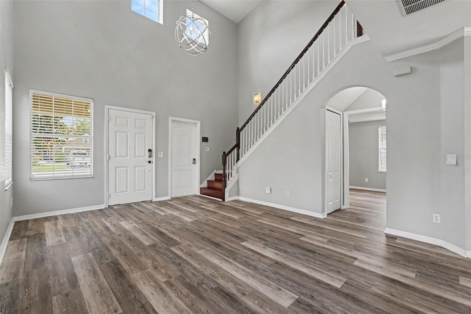 Residential Lease in WESLEY CHAPEL 5