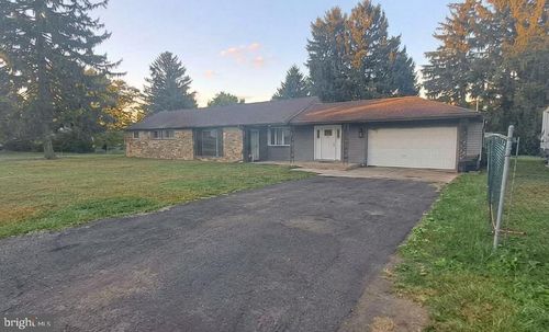 1049 Wayland Ave, BENSALEM, PA, 19020-3906 | Card Image