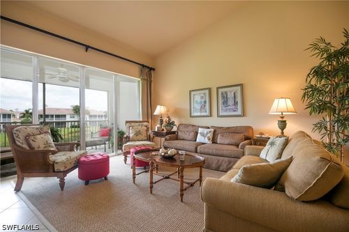 1104-3048 Horizon Ln, NAPLES, FL, 34109-8960 | Card Image