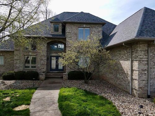 282 Camelot Ln, Ontario, OH, 44903-8548 | Card Image