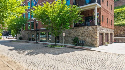 3w-1215 Jefferson St, Lynchburg, VA, 24504-1858 | Card Image