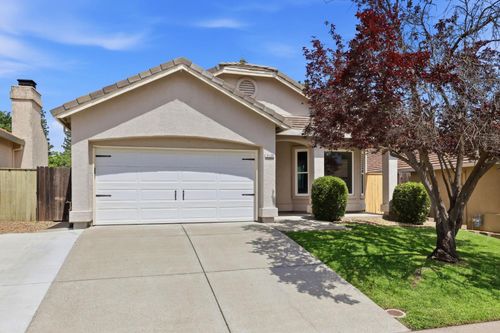 2120 Milan Way, Roseville, CA, 95678 | Card Image