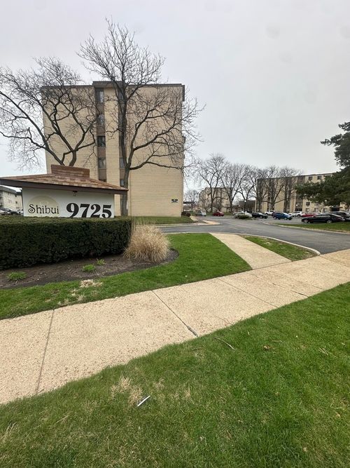 apt-402-9725 S Karlov Ave, Oak Lawn, IL, 60453-3339 | Card Image