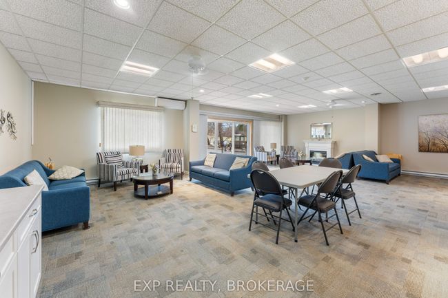 401 - 257 Bath Rd, Condo with 2 bedrooms, 2 bathrooms and 1 parking in Kingston ON | Image 37