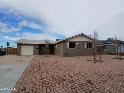 4328 N 58th Dr, Phoenix, AZ, 85031-1848 | Card Image